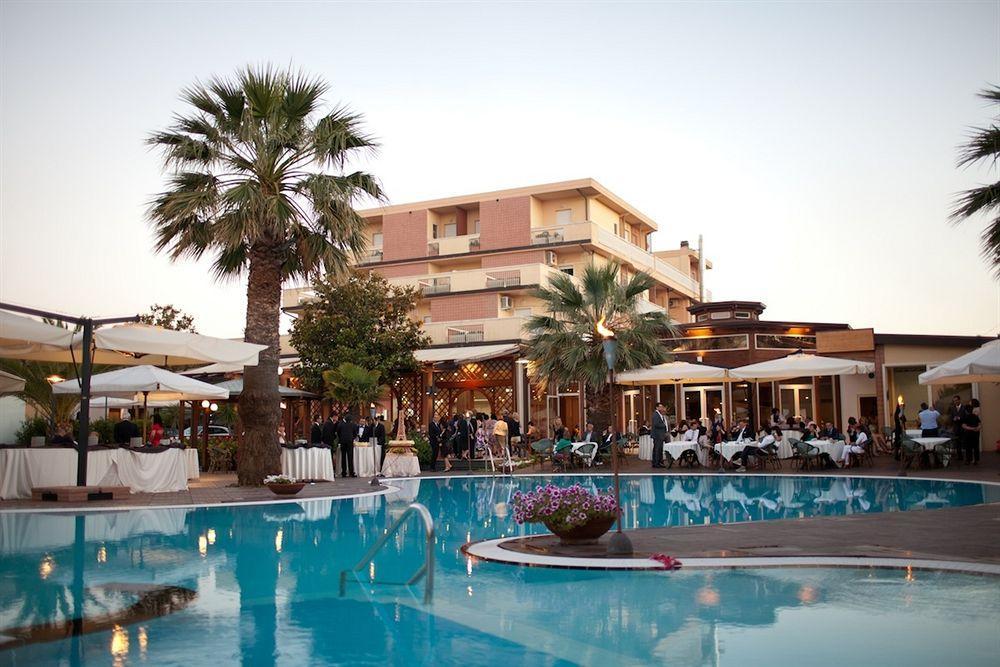 Hotel Acquario Vasto Zewnętrze zdjęcie
